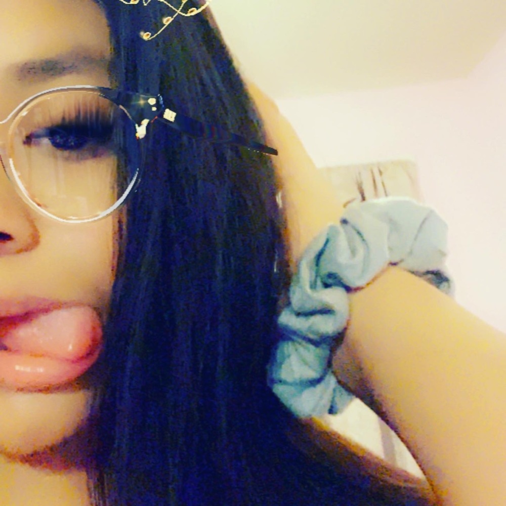 Meet your Posher, Brisa